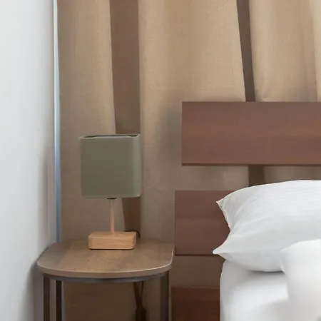 Seaside In For 4 People By Renters