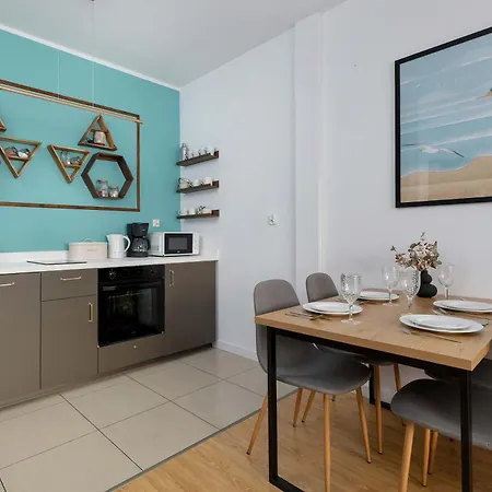 Seaside In For 4 People By Renters *