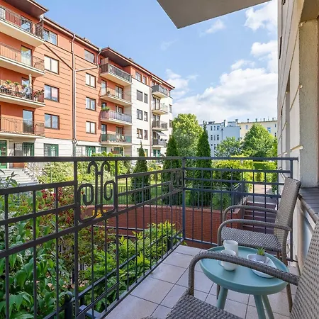 Seaside In For 4 People By Renters